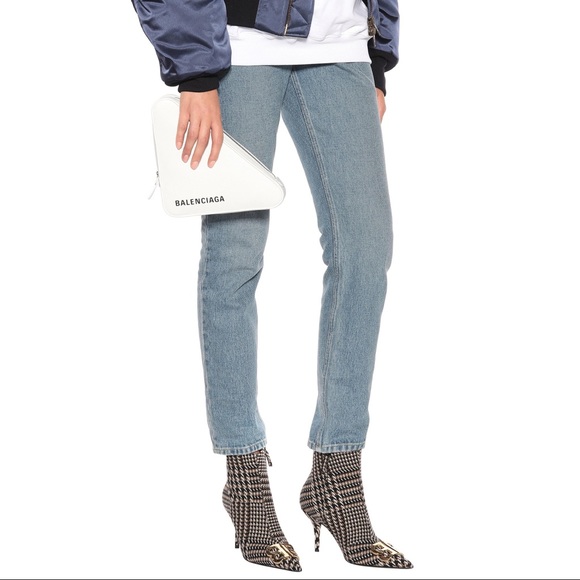 Authentic Balenciaga White Triangle Pouch Clutch - Picture 2 of 12